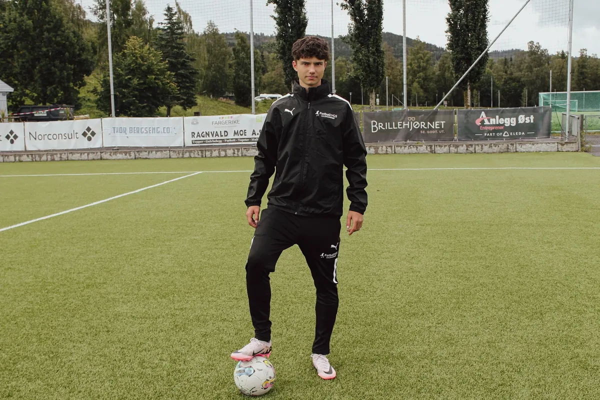 Informasjonsmøte om fotballtilbud i VG1 høsten 2025