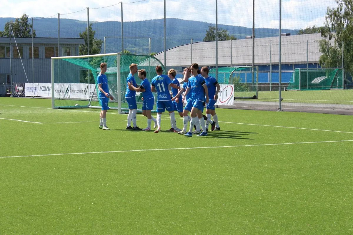 Høstens første hjemmekamp for Sr. Herrer 4. Div.