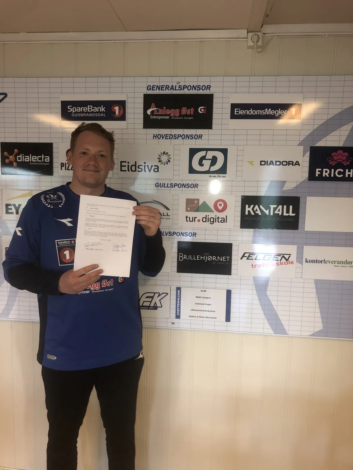 3 i 1: Ny keeper, keepertrener og trener på plass!
